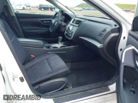 2016 Nissan Altima 2.5 S with VIN 1N4AL3AP6GN366587, listed as a IAAI auction lot 41836954 with 169,001 mi miles. Bid and sale history available at carsss.com. Image 5.