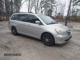 2007 Honda Odyssey Touring с VIN 5FNRL38827B041381, выставлен на аукционе IAAI как лот 41626160 с пробегом 241 753 миль миль и . История ставок и продаж доступна на DreamBid. Изображение 1.