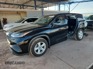 2021 Toyota Highlander L with VIN 5TDCZRBH9MS101096, listed as a Copart auction lot 60631205 with 59,684 mi miles and Salvage title. Bid and sale history available at DreamBid. Image 1.