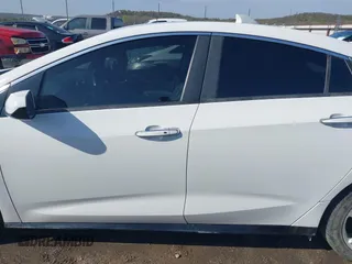 2018 Chevrolet Volt LT with VIN 1G1RC6S56JU144665, listed as a IAAI auction lot 41925714 with 89,329 mi miles. Bid and sale history available at carsss.com. Image 15.