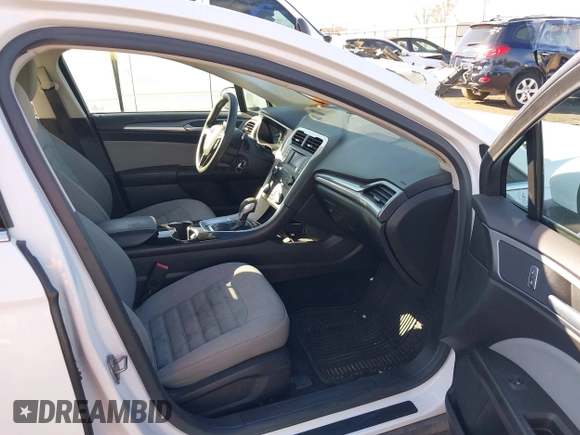 2014 Ford Fusion S with VIN 1FA6P0G79E5382165, listed as a IAAI auction lot 41593124 with 90,212 mi miles and . Bid and sale history available at DreamBid. Image 5.