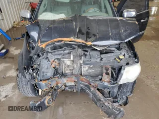 2009 Chrysler Aspen Limited z VIN 1A8HW58T69F711962, wystawiony jako Copart lot #88516575 z przebiegiem Nie podano mil oraz Nie do naprawy • Non repairable. Historia ofert i sprzedaży dostępna na DreamBid. Obrazek 12.