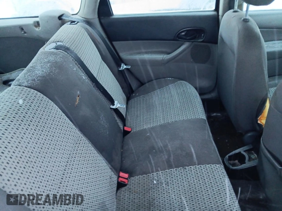 2006 Ford Focus SE z VIN 1FAHP36N66W229295, wystawiony jako Copart lot #52827185 z przebiegiem Nie podano mil oraz Nie do naprawy • Non repairable. Historia ofert i sprzedaży dostępna na DreamBid. Obrazek 10.