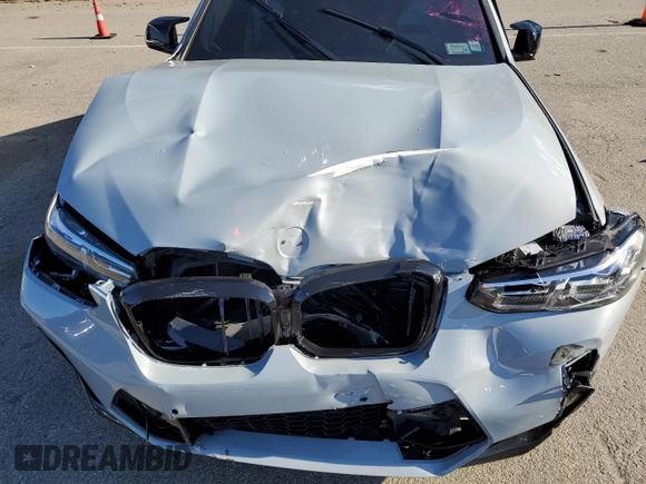 2024 BMW X4 M z VIN 5YM23EC01R9W18369, wystawiony jako Copart lot #82886254 z przebiegiem Nie podano mil oraz Szkoda całkowita • Salvage title. Historia ofert i sprzedaży dostępna na DreamBid. Obrazek 12.