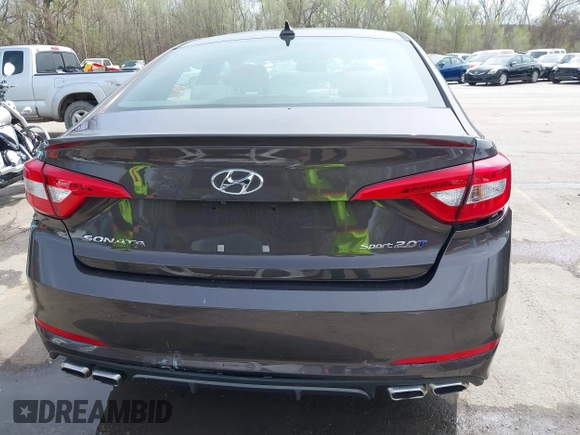 2015 Hyundai Sonata Sport with VIN 5NPE34AB7FH127912, listed as a IAAI auction lot 41918678 with 38,104 mi miles and . Bid and sale history available at carsss.com. Image 16.