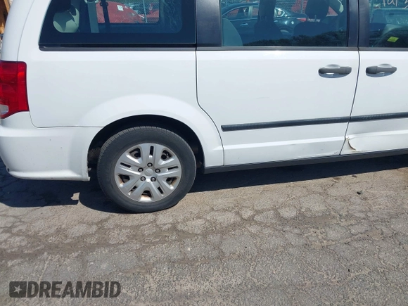 2016 Dodge Grand Caravan SE with VIN 2C4RDGBG9GR401187, listed as a IAAI auction lot 42133432 with 107,742 mi miles and . Bid and sale history available at DreamBid. Image 18.
