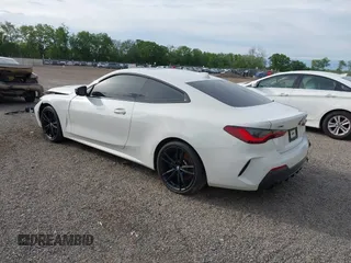 2021 BMW 4 Series 430i xDrive z VIN WBA73AP05MCG14970, wystawiony jako IAAI lot #42335790 z przebiegiem 69 926 mil mil oraz . Historia ofert i sprzedaży dostępna na DreamBid. Obrazek 3.