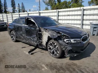 2025 BMW 3 Series 330i with VIN 3MW69CW05S8F12058, listed as a Copart auction lot 88821005 with 2,733 mi miles and Salvage Title. Bid and sale history available at carsss.com. Image 4.