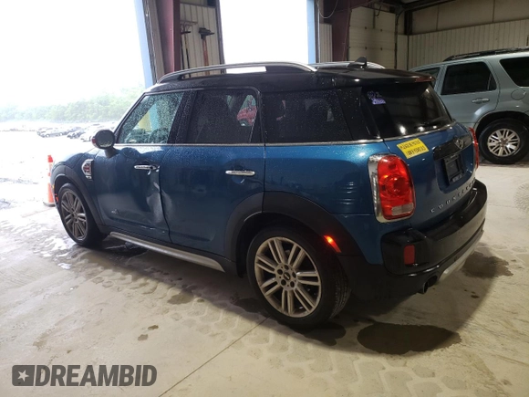 2018 MINI Countryman Cooper с VIN WMZYV5C31J3E04614, выставлен на аукционе Copart как лот 57802375 с пробегом 121 302 миль миль и Списание • Salvage title. История ставок и продаж доступна на DreamBid. Изображение 2.