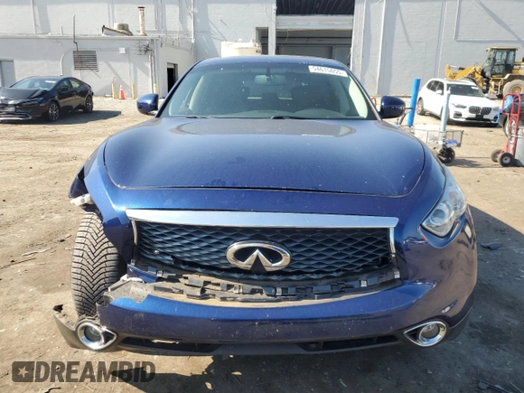 2017 Infiniti QX70 with VIN JN8CS1MU5HM143836, listed as a Copart auction lot 54615055 with 73,395 mi miles and Salvage title. Bid and sale history available at DreamBid. Image 5.