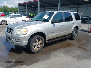 2007 Ford Explorer XLT with VIN 1FMEU63E87UB50845, listed as a IAAI auction lot 42213740 with 175,568 mi miles and . Bid and sale history available at DreamBid. Image 2.