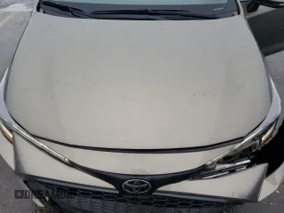 2020 Toyota Corolla Hatchback SE with VIN JTND4RBE0L3082765, listed as a Copart auction lot 73019994 with 11,035 mi miles and Salvage Title. Bid and sale history available at carsss.com. Image 11.