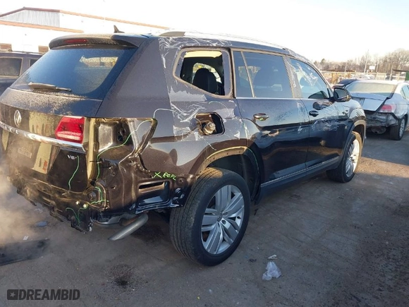 2019 Volkswagen Atlas 3.6L V6 SEL with VIN 1V2ER2CAXKC547918, listed as a IAAI auction lot 41278157 with 48,175 mi miles. Bid and sale history available at carsss.com. Image 4.