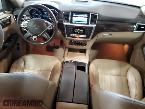 2016 Mercedes-Benz GL with VIN 4JGDF6EE2GA677199, listed as a Copart auction lot 72942304 with 118,244 mi miles and Salvage Title. Bid and sale history available at carsss.com. Image 8.