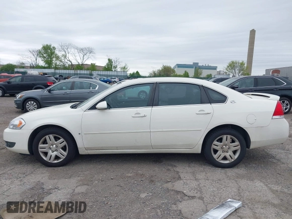 2008 Chevrolet Impala LT with VIN 2G1WC583689223425, listed as a IAAI auction lot 42079555 with 118,569 mi miles and . Bid and sale history available at DreamBid. Image 13.