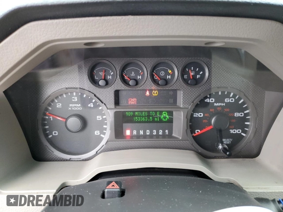 2008 Ford Super Duty F-250 SRW XL with VIN 1FTSX215X8EE43152, listed as a Copart auction lot 51999755 with 153,363 mi miles and Salvage Title. Bid and sale history available at carsss.com. Image 9.