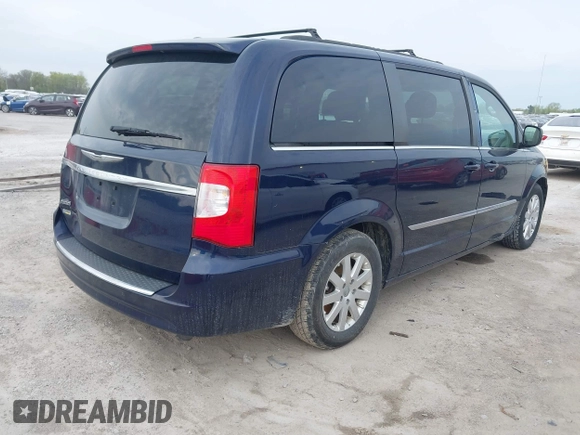 2013 Chrysler Town & Country Touring with VIN 2C4RC1BG4DR707032, listed as a IAAI auction lot 42008357 with 183,104 mi miles and . Bid and sale history available at DreamBid. Image 4.