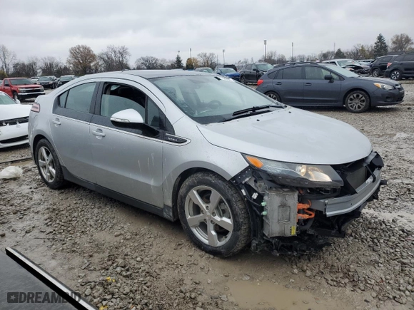 2011 Chevrolet Volt with VIN 1G1RC6E44BU103410, listed as a Copart auction lot 81712964 with 62,243 mi miles and Salvage Title. Bid and sale history available at carsss.com. Image 4.