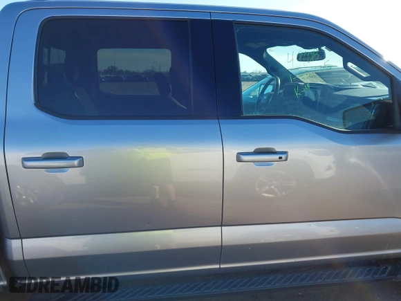 2022 Ford F-150 XL with VIN 1FTFW1E88NFA04136, listed as a IAAI auction lot 41483233 with 51,786 mi miles. Bid and sale history available at carsss.com. Image 13.