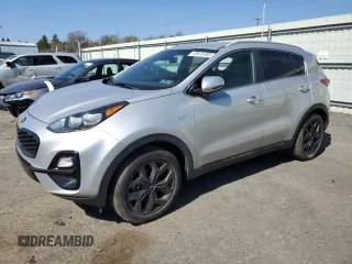 2020 Kia Sportage S with VIN KNDP6CAC2L7667123, listed as a Copart auction lot 53616185 with 42,431 mi miles and Salvage Title. Bid and sale history available at carsss.com. Image 1.