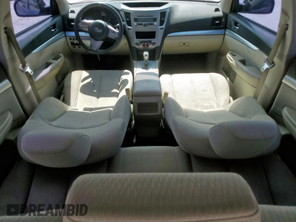 2011 Subaru Outback 2.5i with VIN 4S4BRCAC7B3326920, listed as a Copart auction lot 62001925 with 205,793 mi miles and Salvage title. Bid and sale history available at DreamBid. Image 8.