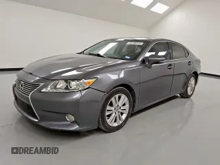 2014 Lexus ES 330 z VIN JTHBK1GG3E2113365, wystawiony jako Copart lot #59034805 z przebiegiem 177 873 mil mil oraz Czysty tytuł • Clean title. Historia ofert i sprzedaży dostępna na DreamBid. Obrazek 1.