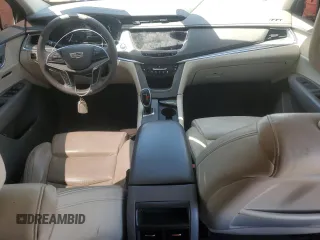 2017 Cadillac XT5 Premium Luxury AWD z VIN 1GYKNERS6HZ218926, wystawiony jako Copart lot #53151465 z przebiegiem 87 244 mil mil oraz Szkody całkowita. Historia ofert i sprzedaży dostępna na DreamBid. Obrazek 8.