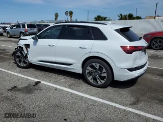 2022 Audi e-tron Premium with VIN WA1AAAGE3NB013467, listed as a Copart auction lot 47391893 with 22,979 mi miles. Bid and sale history available at carsss.com. Image 2.