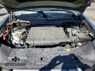 2020 Land Rover Defender with VIN SALEK7EX1L2029555, listed as a Copart auction lot 47935285 with 27,542 mi miles and Salvage title. Bid and sale history available at DreamBid. Image 12.