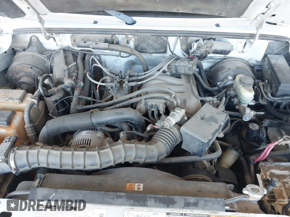 2000 Ford Ranger XL with VIN 1FTYR14VXYTB24131, listed as a IAAI auction lot 42182292 with 263,211 mi miles. Bid and sale history available at carsss.com. Image 10.
