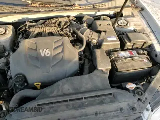 2011 Hyundai Azera Limited с VIN KMHFC4DF0BA551979, выставлен на аукционе Copart как лот 83422474 с пробегом 98 752 миль миль и Чистый • Clean title. История ставок и продаж доступна на DreamBid. Изображение 15.