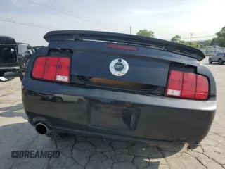 2005 Ford Mustang GT Deluxe с VIN 1ZVHT85H455219333, выставлен на аукционе Copart как лот 60652925 с пробегом Не указан миль и Списание • Salvage title. История ставок и продаж доступна на DreamBid. Изображение 6.