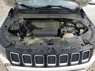 2017 Jeep Compass Latitude z VIN 3C4NJCBBXHT605838, wystawiony jako Copart lot #53980295 z przebiegiem 92 756 mil mil oraz Szkoda całkowita • Salvage title. Historia ofert i sprzedaży dostępna na DreamBid. Obrazek 12.
