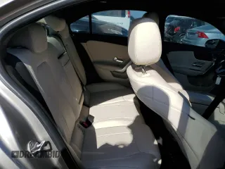 2019 Mercedes-Benz A 220 z VIN WDD3G4FB6KW026262, wystawiony jako Copart lot #48921205 z przebiegiem 38 248 mil mil oraz Szkody całkowita. Historia ofert i sprzedaży dostępna na DreamBid. Obrazek 10.