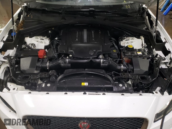 2017 Jaguar F-Pace 35t Prestige with VIN SADCK2BV6HA899484, listed as a Copart auction lot 42520425 with 34,422 mi miles and Salvage Title. Bid and sale history available at DreamBid. Image 11.