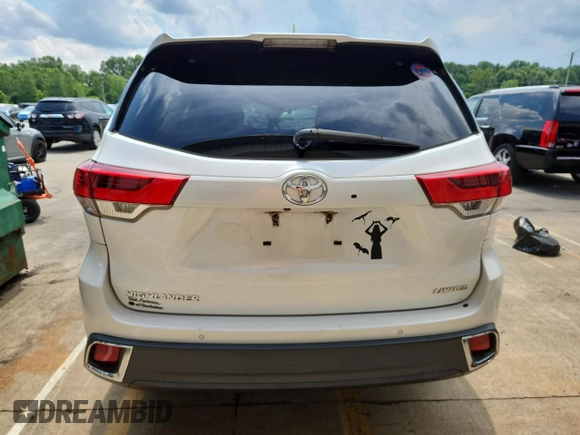 2017 Toyota Highlander Limited with VIN 5TDYZRFH1HS227670, listed as a Copart auction lot 62749185 with 90,602 mi miles and Salvage title. Bid and sale history available at DreamBid. Image 6.