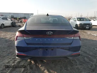 2023 Hyundai Elantra SEL z VIN 5NPLM4AG4PH093588, wystawiony jako IAAI lot #41301617 z przebiegiem 40 322 mil mil oraz . Historia ofert i sprzedaży dostępna na DreamBid. Obrazek 16.