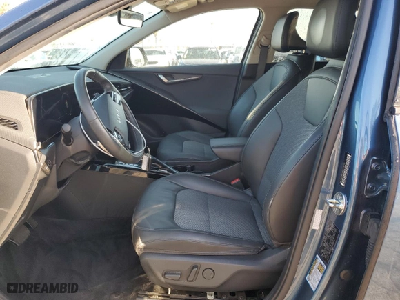 2023 Kia Niro EV Wind with VIN KNDCR3L15P5034098, listed as a Copart auction lot 52213295 with 96,989 mi miles and Salvage Title. Bid and sale history available at carsss.com. Image 7.
