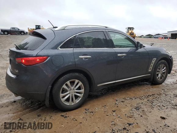 2009 Infiniti FX z VIN JNRAS18W79M157446, wystawiony jako Copart lot #51925025 z przebiegiem 141 142 mil mil oraz Szkoda całkowita • Salvage title. Historia ofert i sprzedaży dostępna na DreamBid. Obrazek 3.
