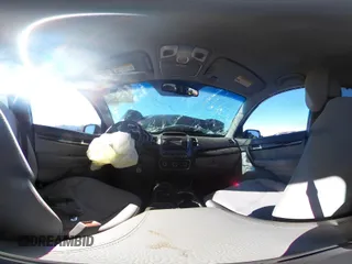 2014 Kia Sorento LX с VIN 5XYKT3A62EG455941, выставлен на аукционе IAAI как лот 42138589 с пробегом Не указан миль и . История ставок и продаж доступна на DreamBid. Изображение 18.