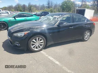 2015 Infiniti Q50 Premium z VIN JN1BV7ARXFM422023, wystawiony jako Copart lot #53947865 z przebiegiem 95 831 mil mil oraz Szkody całkowita. Historia ofert i sprzedaży dostępna na DreamBid. Obrazek 1.