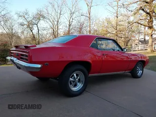 1969 Pontiac Firebird z VIN 223379U602504, wystawiony jako Copart lot #50433625 z przebiegiem 74 mil mil oraz Czysty tytuł • Clean title. Historia ofert i sprzedaży dostępna na DreamBid. Obrazek 4.