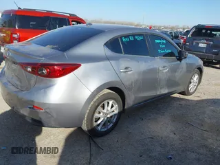2015 Mazda 3 i Touring with VIN 3MZBM1V70FM232321, listed as a IAAI auction lot 41828283 with 141,722 mi miles and . Bid and sale history available at carsss.com. Image 4.