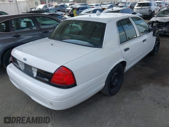 2009 Ford Police Interceptor with VIN 2FAHP71V29X129265, listed as a IAAI auction lot 42381382 with Not provided miles and . Bid and sale history available at DreamBid. Image 4.