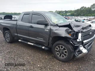2021 Toyota Tundra SR с VIN 5TFUY5F16MX043858, выставлен на аукционе IAAI как лот 42581348 с пробегом 57 206 миль миль и . История ставок и продаж доступна на DreamBid. Изображение 1.