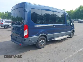 2016 Ford Transit XL z VIN 1FBAX2CM6GKA55226, wystawiony jako IAAI lot #42496468 z przebiegiem 155 375 mil mil oraz . Historia ofert i sprzedaży dostępna na DreamBid. Obrazek 4.