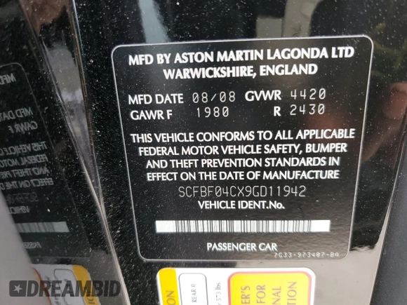 2009 Aston Martin Vantage z VIN SCFBF04CX9GD11942, wystawiony jako Copart lot #43771214 z przebiegiem 52 730 mil mil oraz . Historia ofert i sprzedaży dostępna na DreamBid. Obrazek 12.