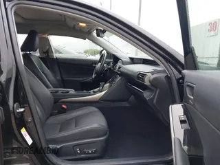 2017 Lexus IS 200t с VIN JTHBA1D25H5041230, выставлен на аукционе IAAI как лот 42192018 с пробегом 92 688 миль миль и . История ставок и продаж доступна на DreamBid. Изображение 5.