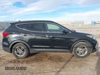 2017 Hyundai Santa Fe 2.4L z VIN 5XYZU3LB5HG425830, wystawiony jako IAAI lot #41428863 z przebiegiem 76 366 mil mil oraz . Historia ofert i sprzedaży dostępna na DreamBid. Obrazek 13.
