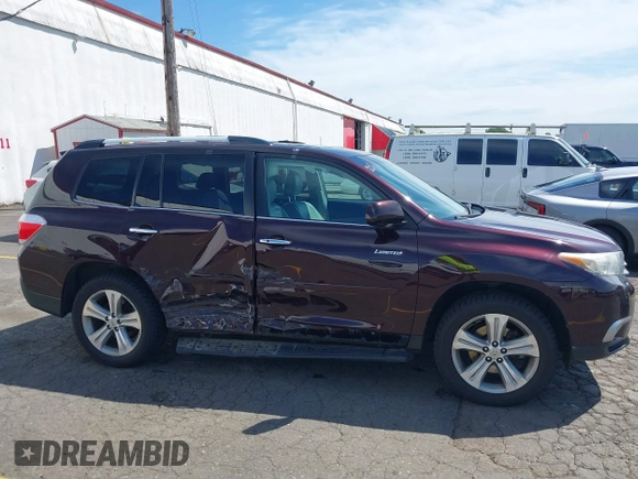 2013 Toyota Highlander Limited с VIN 5TDDK3EH2DS185263, выставлен на аукционе IAAI как лот 42234846 с пробегом 192 285 миль миль и . История ставок и продаж доступна на DreamBid. Изображение 6.